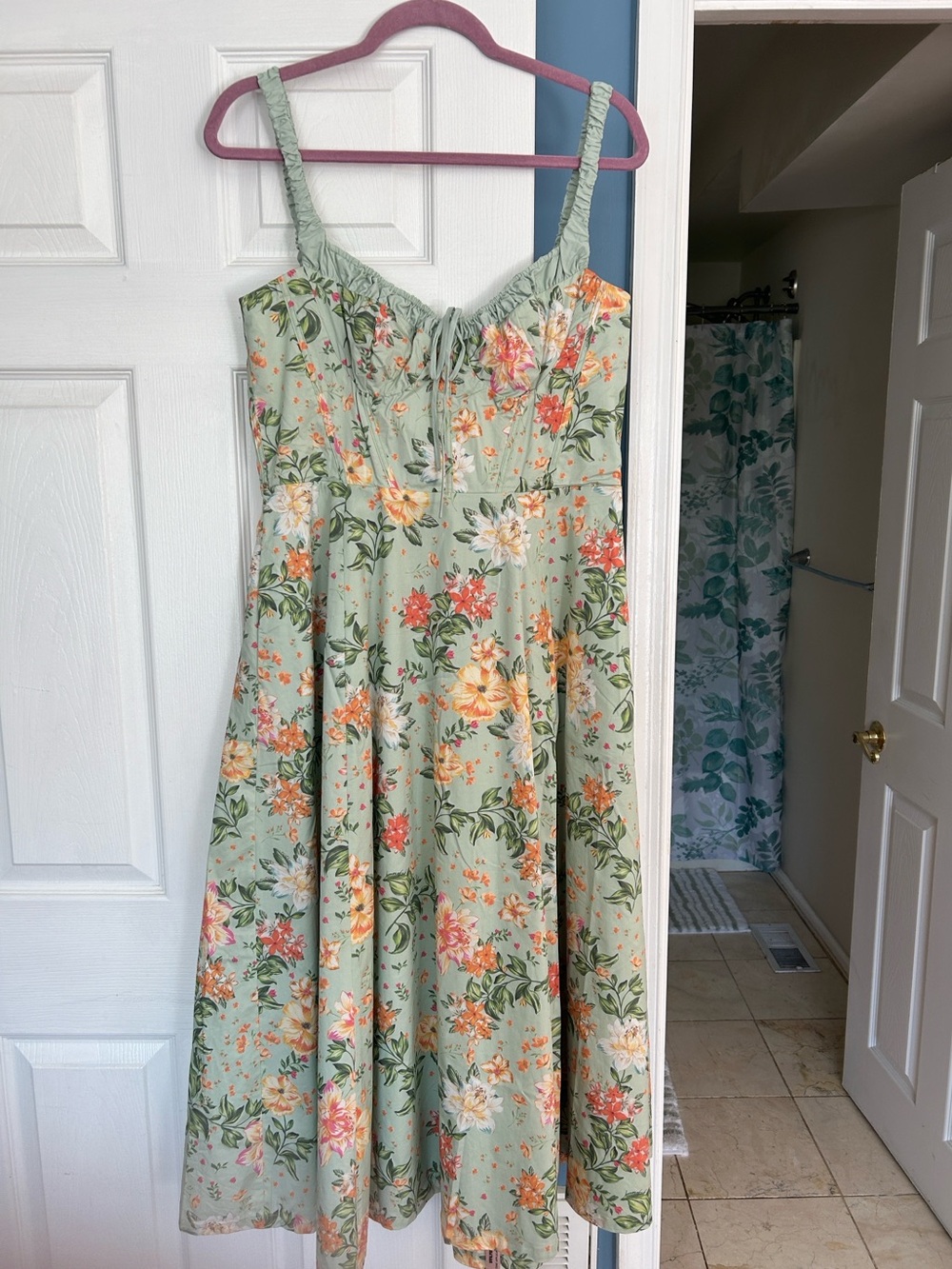 House of CB Mint Green Floral Tie-Front Midi Dress - Picture 2 of 7